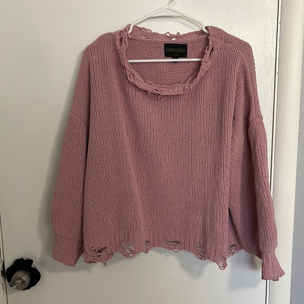 Crop 3/4 Sleeve Distressed Sweatee